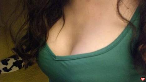 MILF FUCKS 2 GUYS Youtube sex cam qatar